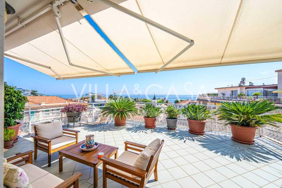 Penthouse 125 m2 Sanremo