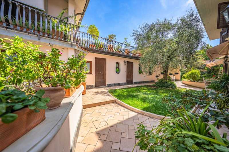 Prestižs villa Montekatini-Terme pārdošanā