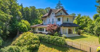 Elitā villa pie Madžores ezera Strezē tiek pārdota.