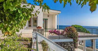 Grezna villa pārdošanā Ospedaleti