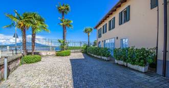 Elitāri dzīvokļi vēsturiskā villā pie Madžores ezera.